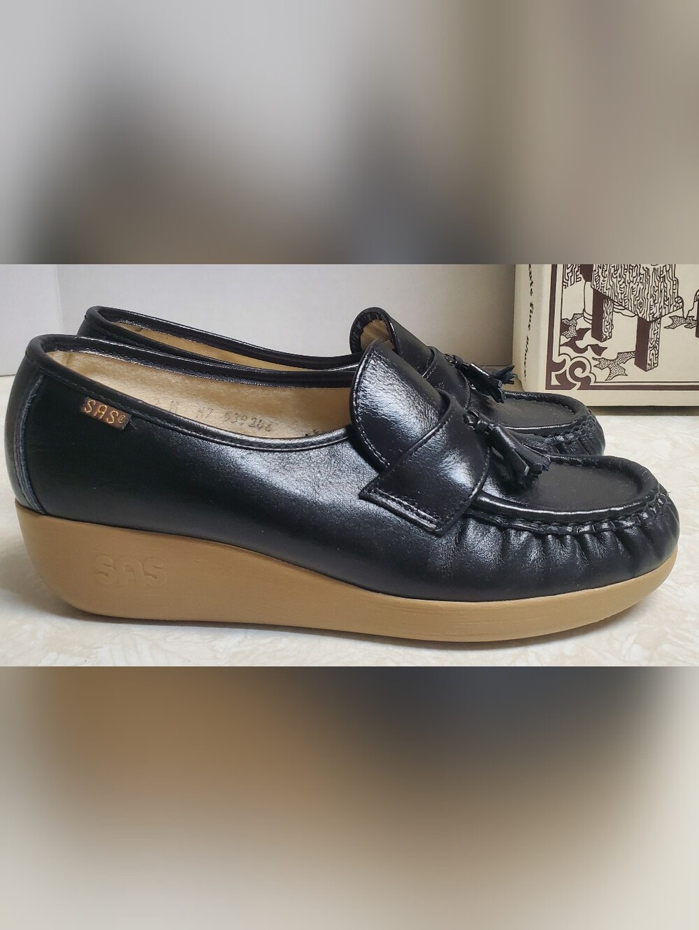 SAS Black Leather Magic Walking Loafer USA